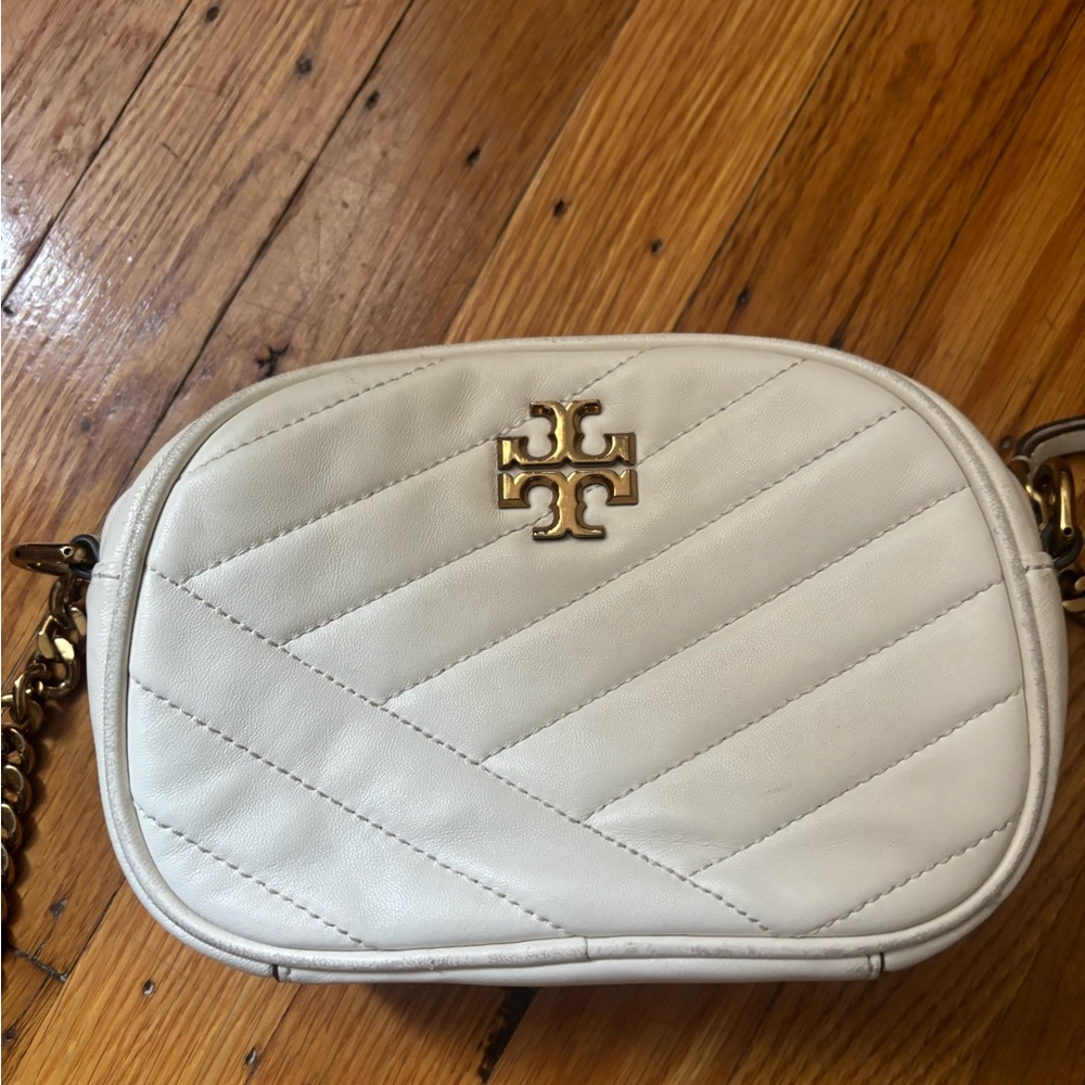 Tory Burch Camera Bag White Crossbody Bag used